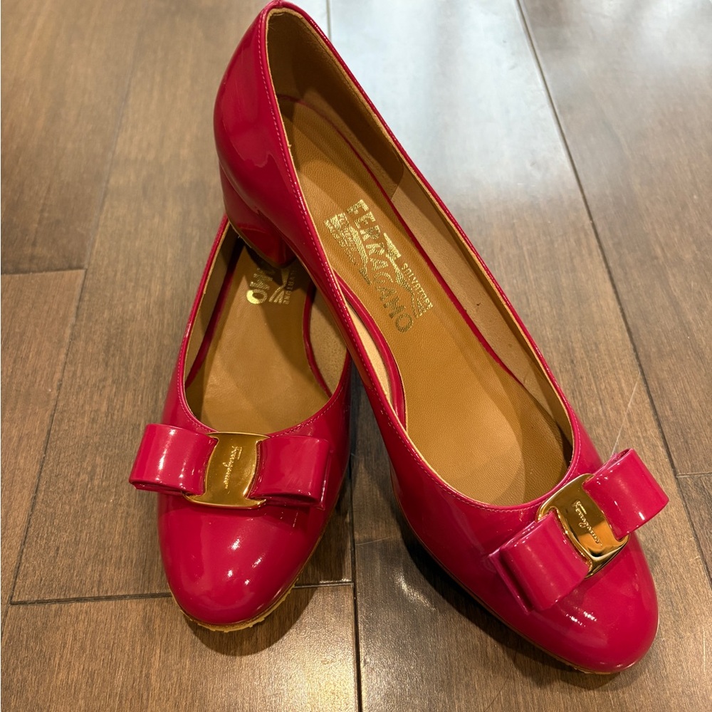 Salvatore Ferragamo Women's Red Patent Bow Flats